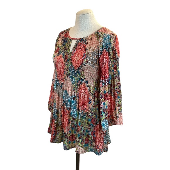 Spense Floral Smocked Pleated Peasant Top - Picture 3 of 8